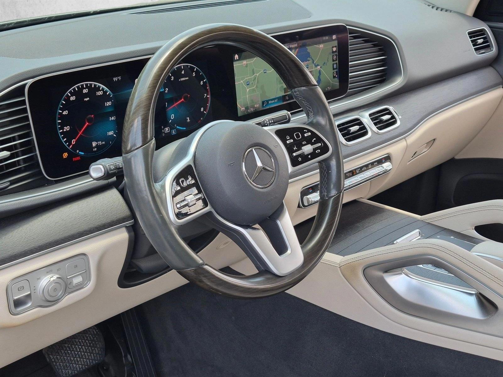 Thumbnail: 2020 Mercedes-Benz GLE - 3