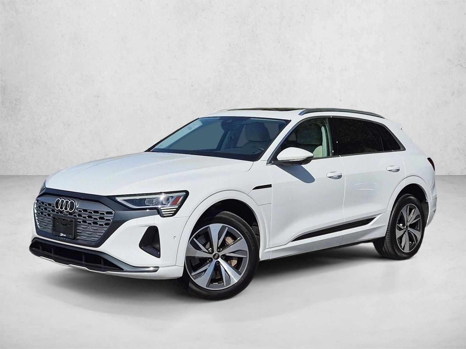 2024 Audi Q8 e-tron