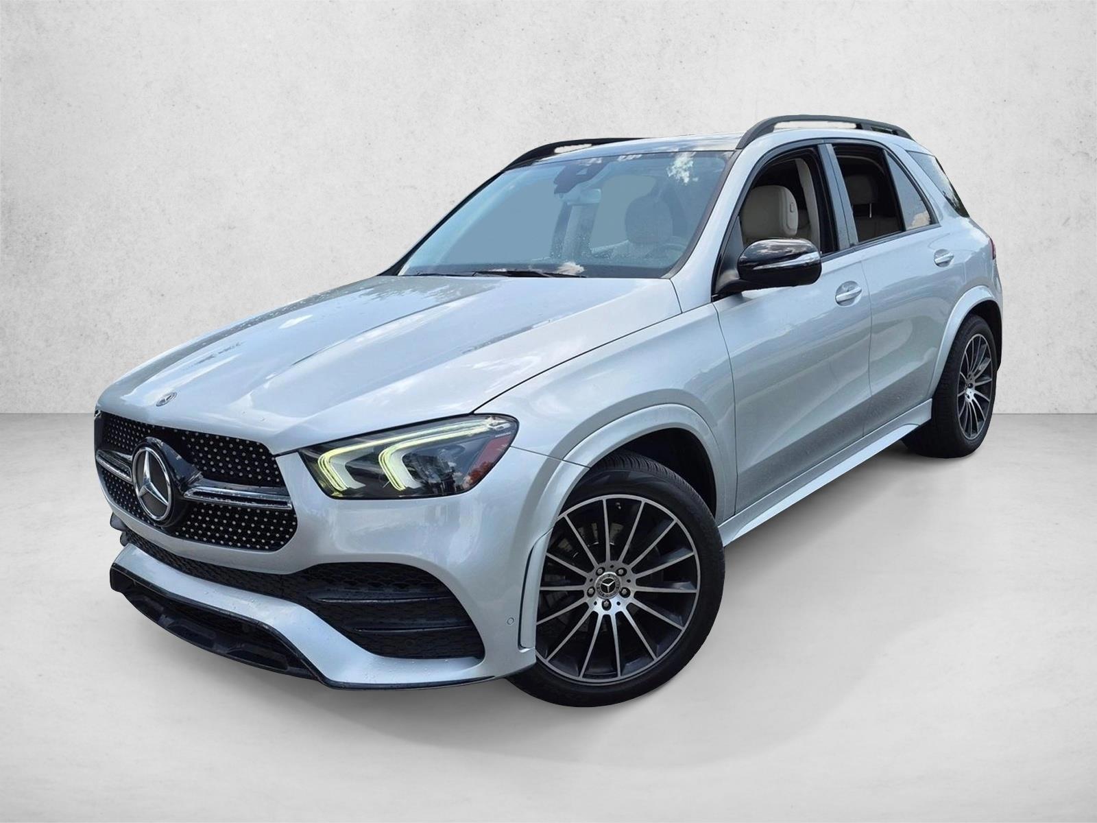 Thumbnail: 2020 Mercedes-Benz GLE - 1