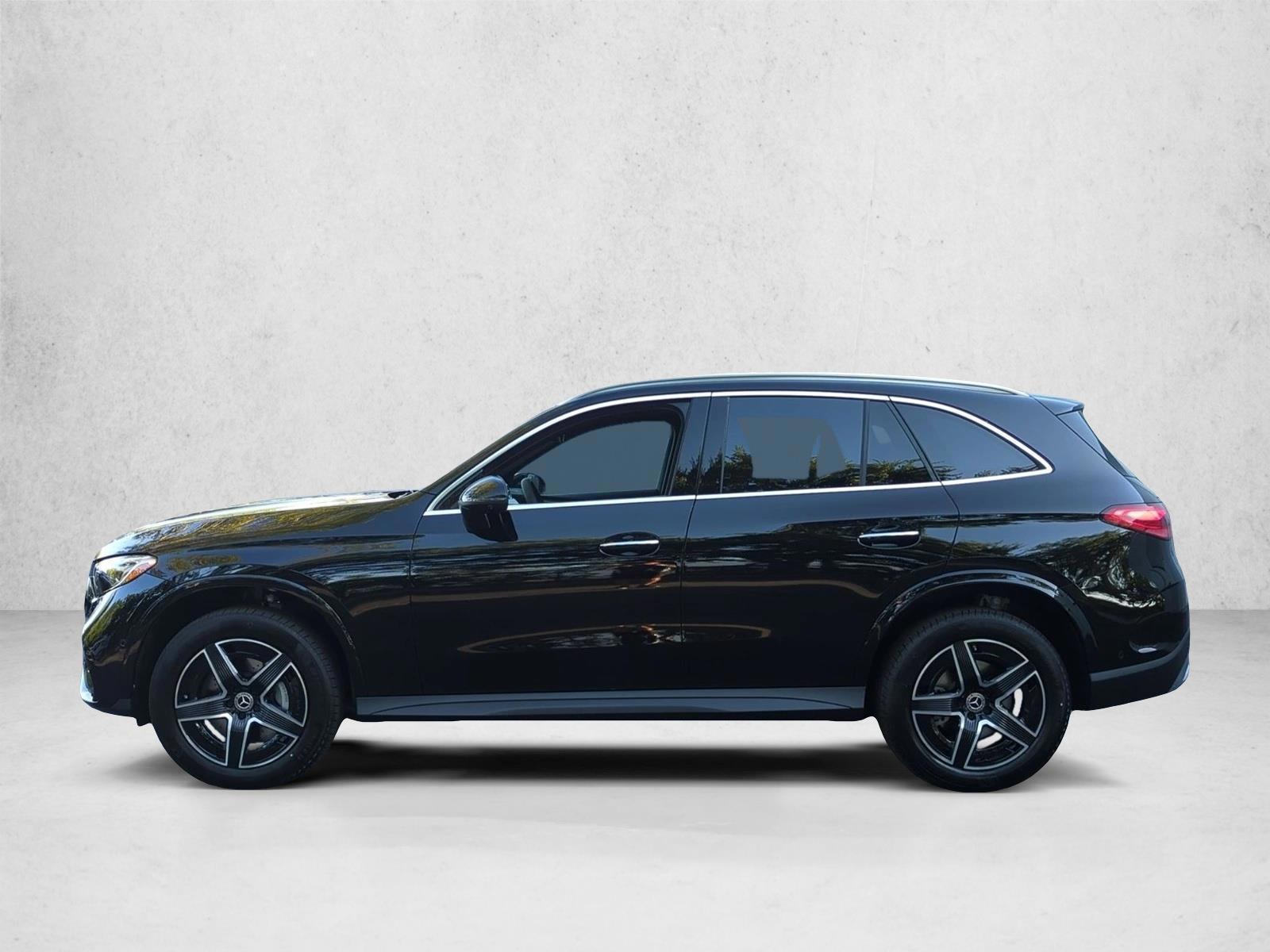 Thumbnail: 2026 Mercedes-Benz GLC - 2