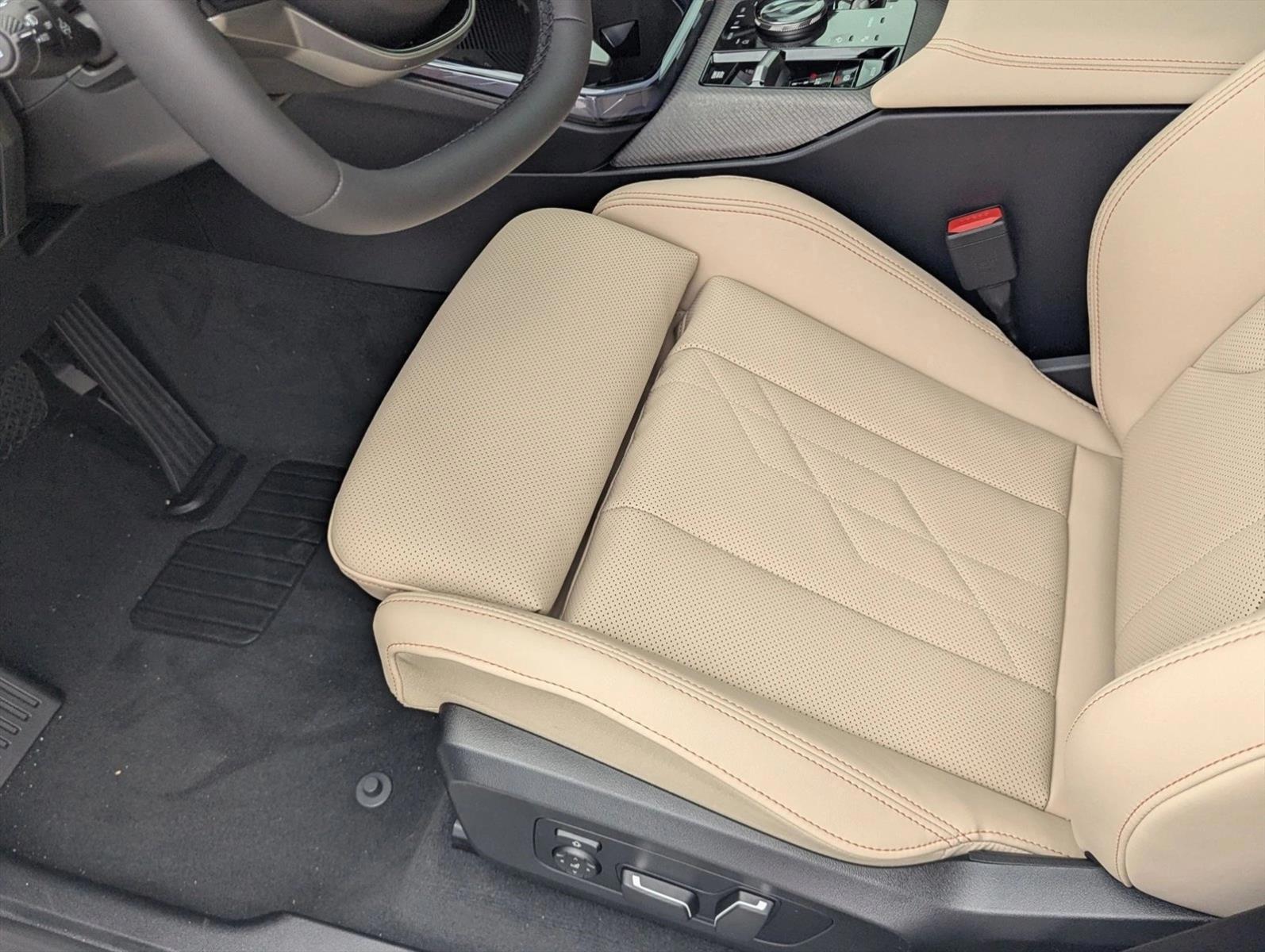 Thumbnail: 2026 BMW X3 - 4