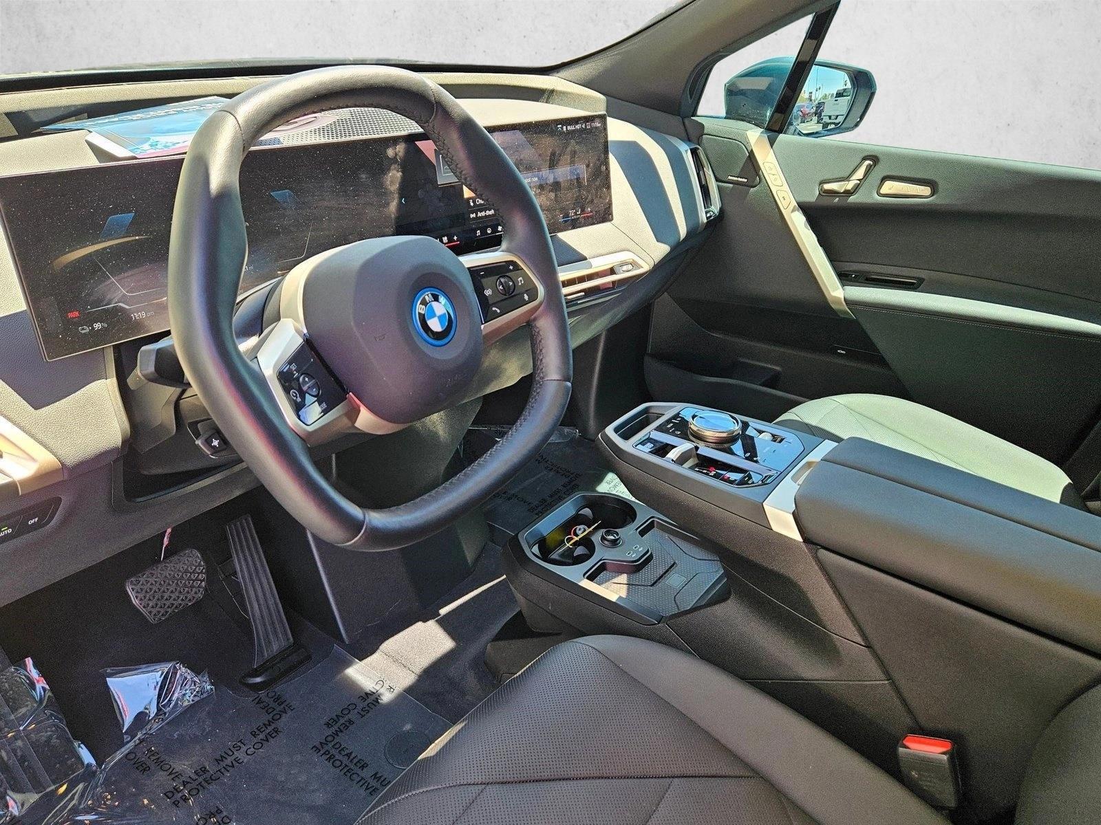 Thumbnail: 2024 BMW iX - 3