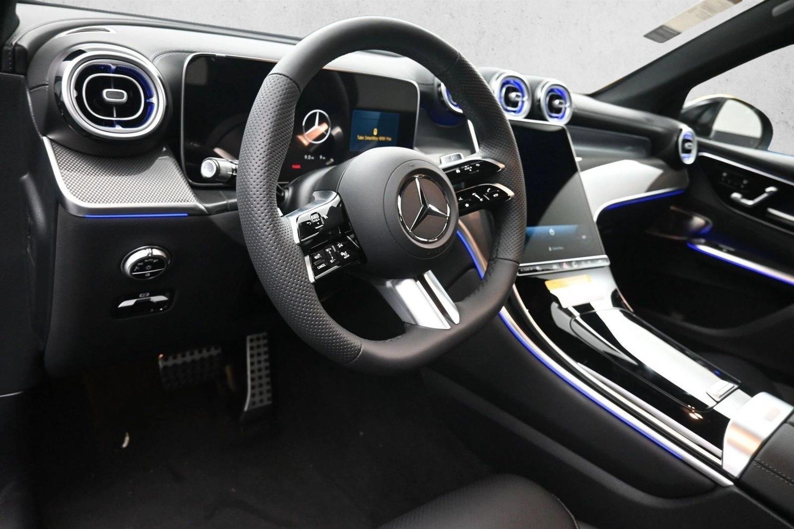 Thumbnail: 2027 Mercedes-Benz GLC - 4