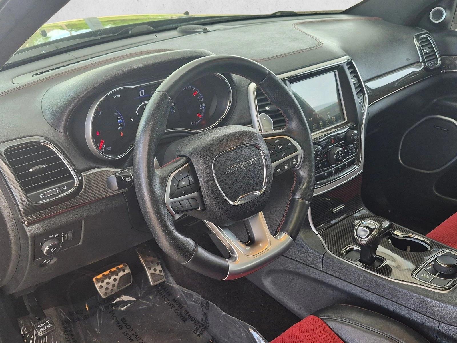 Thumbnail: 2015 Jeep Grand Cherokee - 3