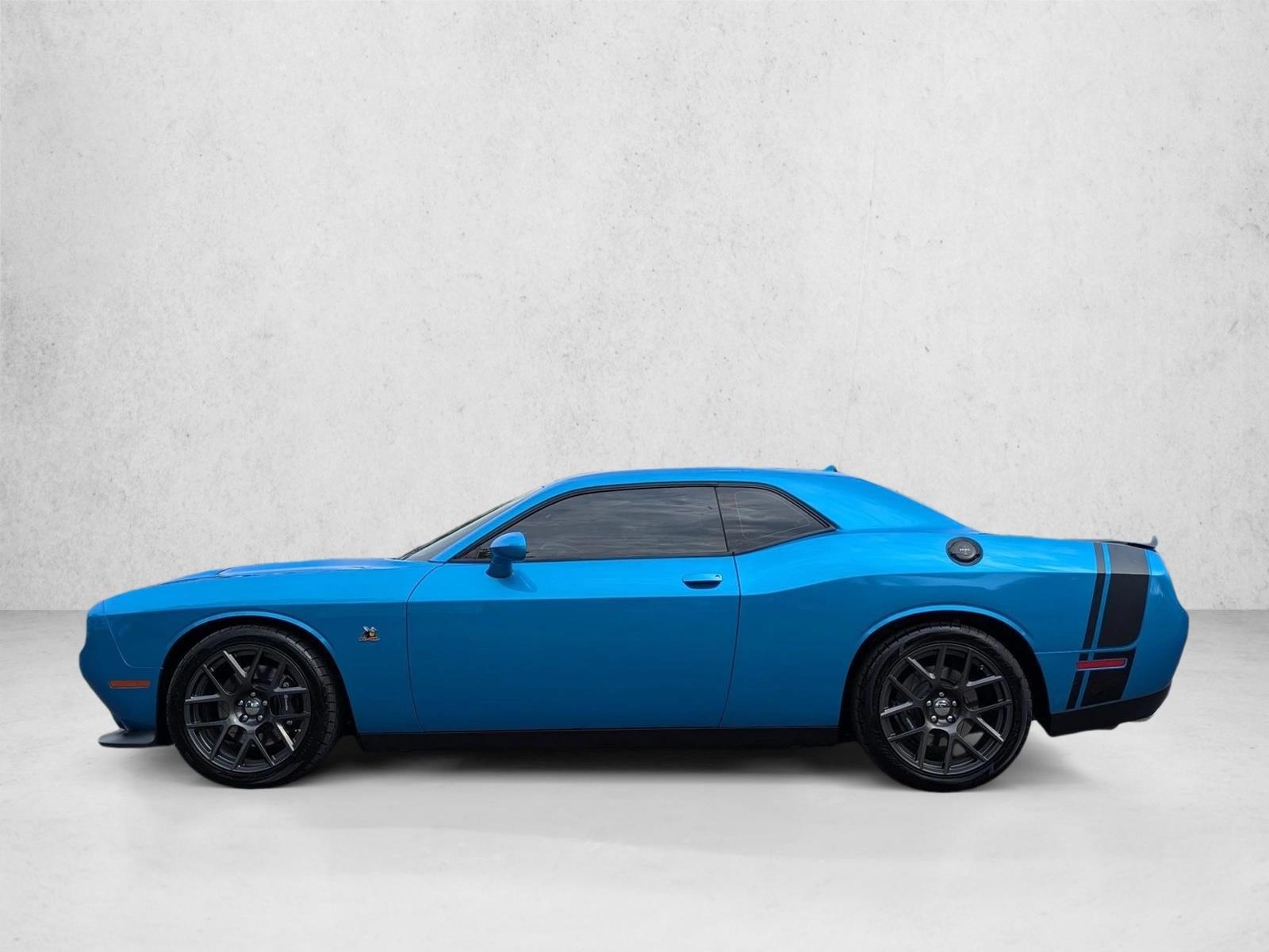 Thumbnail: 2016 Dodge Challenger - 2