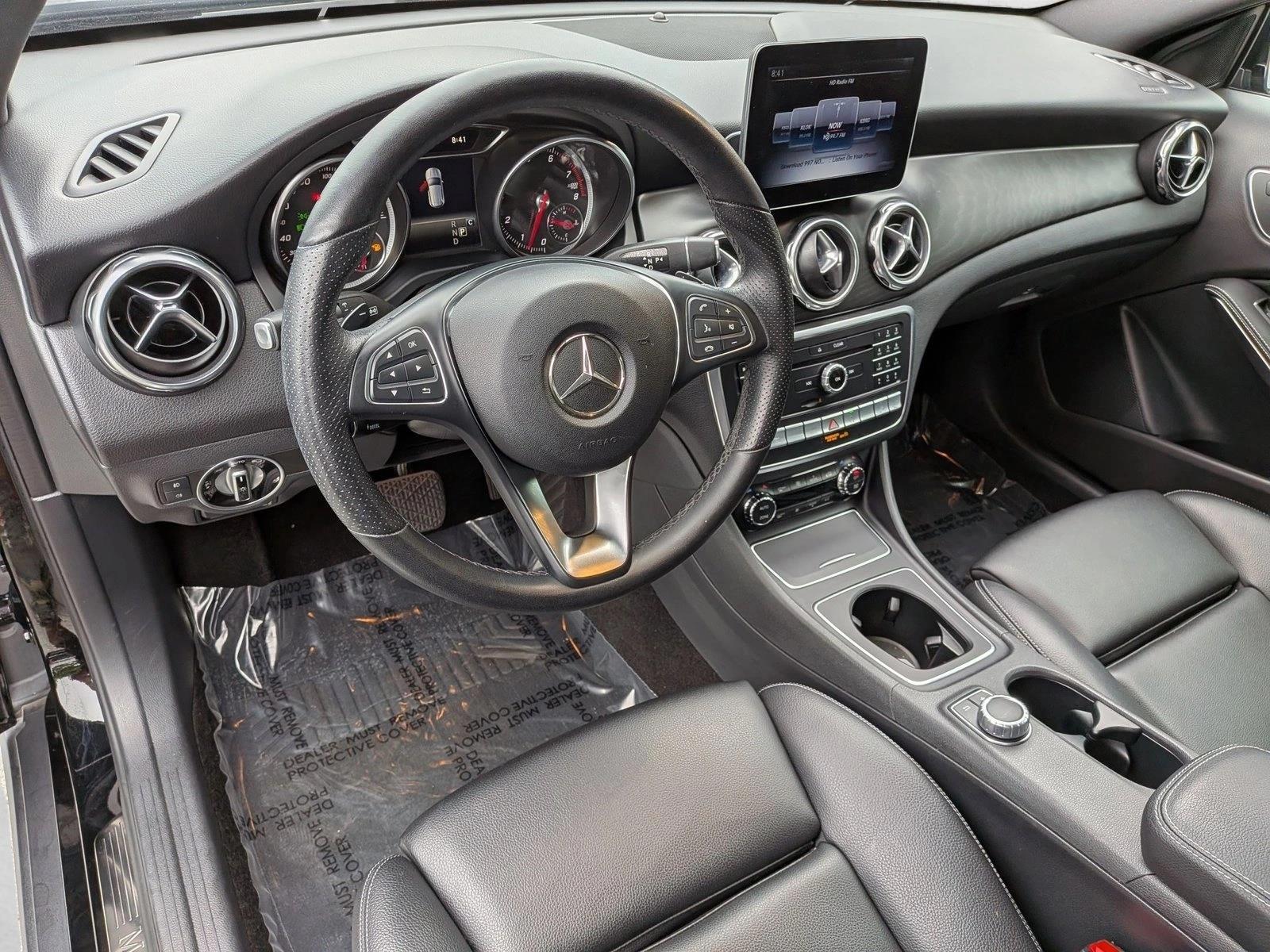 Thumbnail: 2019 Mercedes-Benz GLA - 3