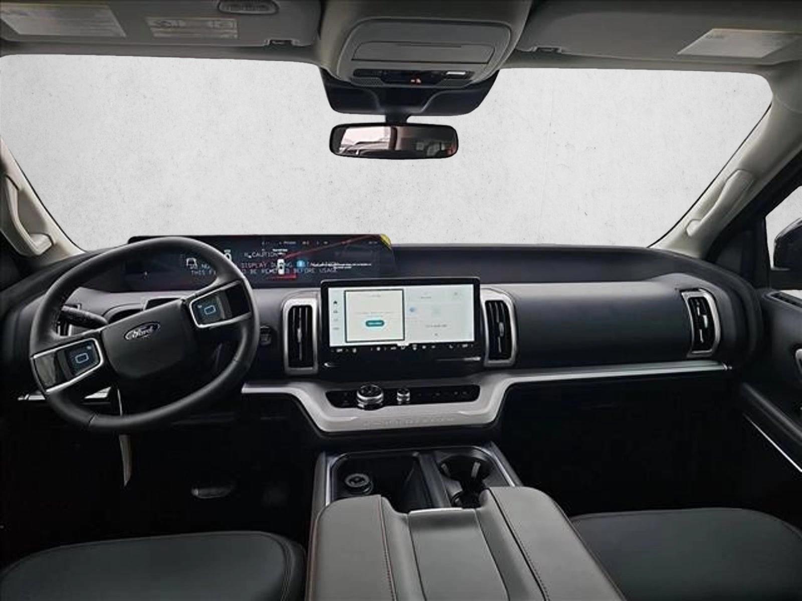 Thumbnail: 2025 Ford Expedition - 3