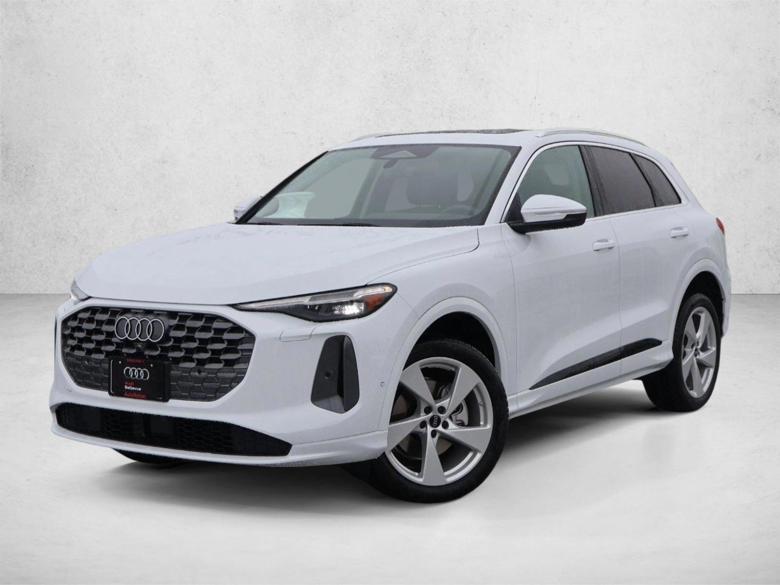 Thumbnail: 2026 Audi Q5 - 1