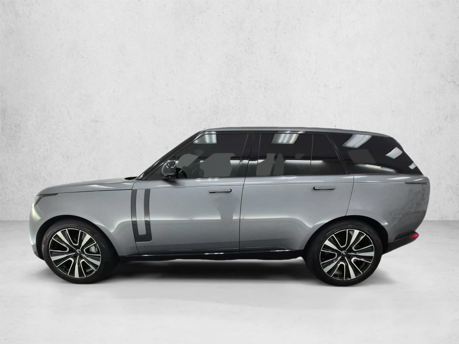 Thumbnail: 2023 Land Rover Range Rover - 2