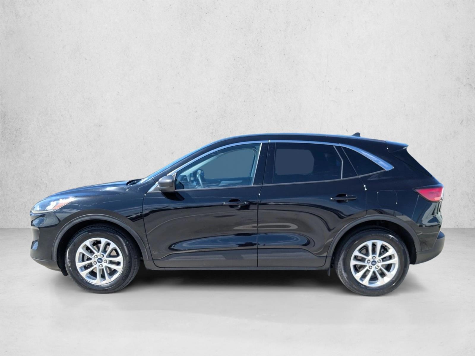 Thumbnail: 2022 Ford Escape - 2
