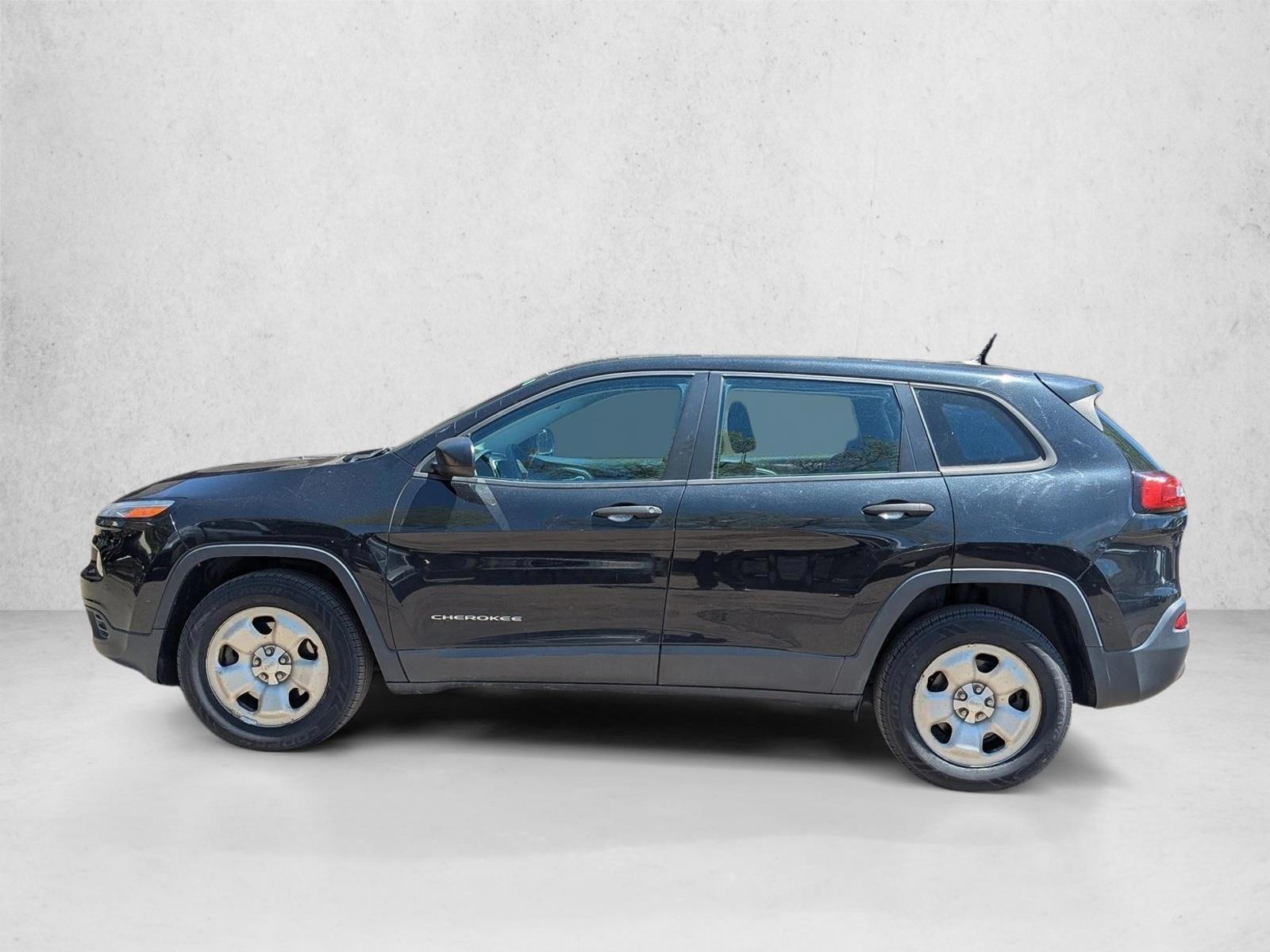 Thumbnail: 2015 Jeep Cherokee - 2