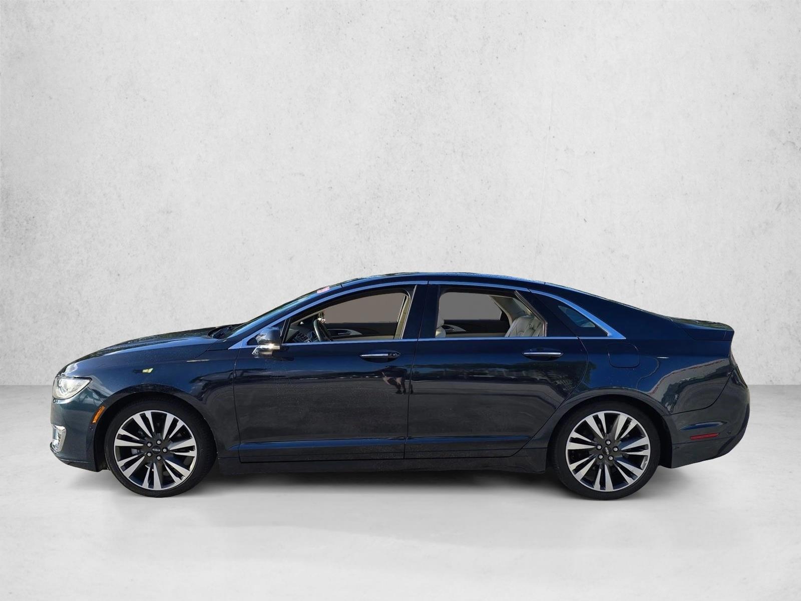 Thumbnail: 2020 Lincoln MKZ - 2