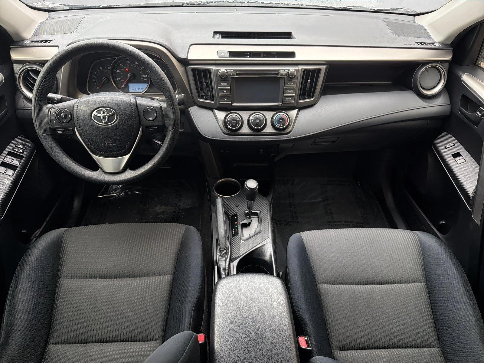 Thumbnail: 2014 Toyota RAV4 - 3
