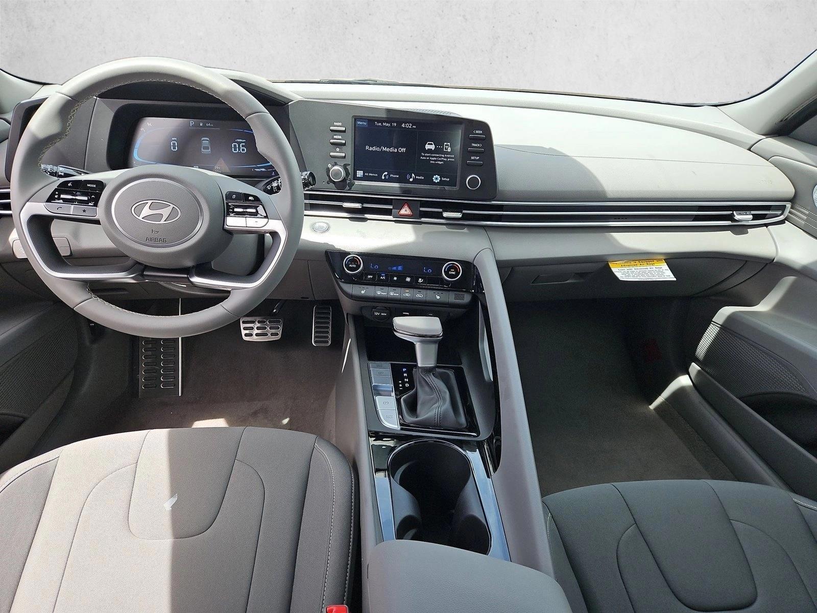 Thumbnail: 2026 Hyundai Elantra - 3