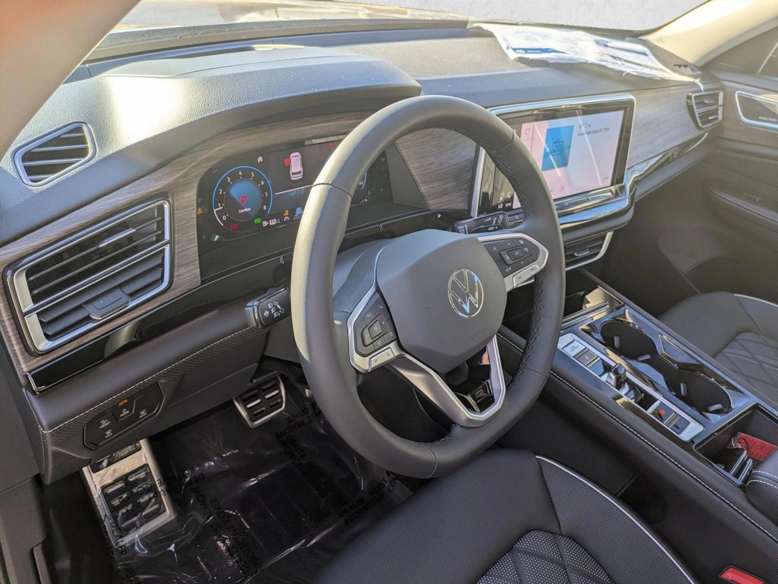 Thumbnail: 2026 Volkswagen Atlas - 3