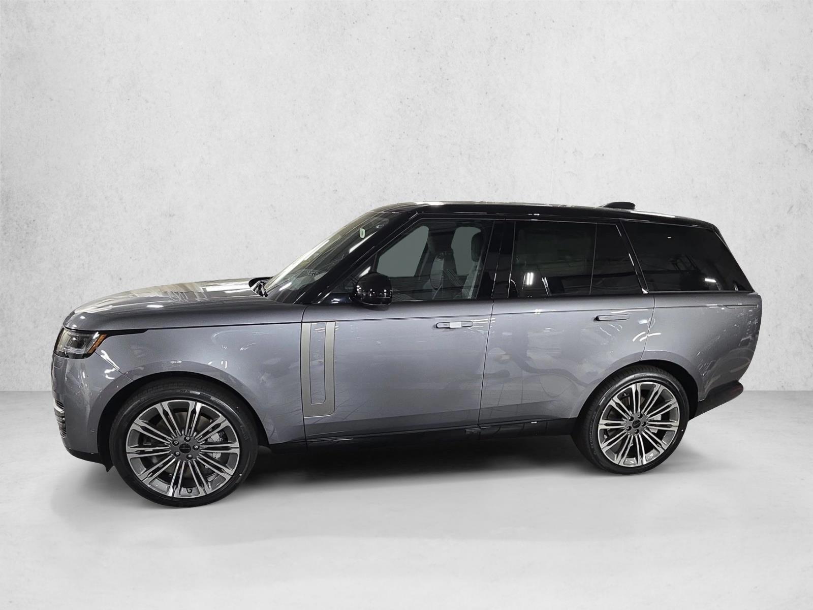 Thumbnail: 2026 Land Rover Range Rover - 2