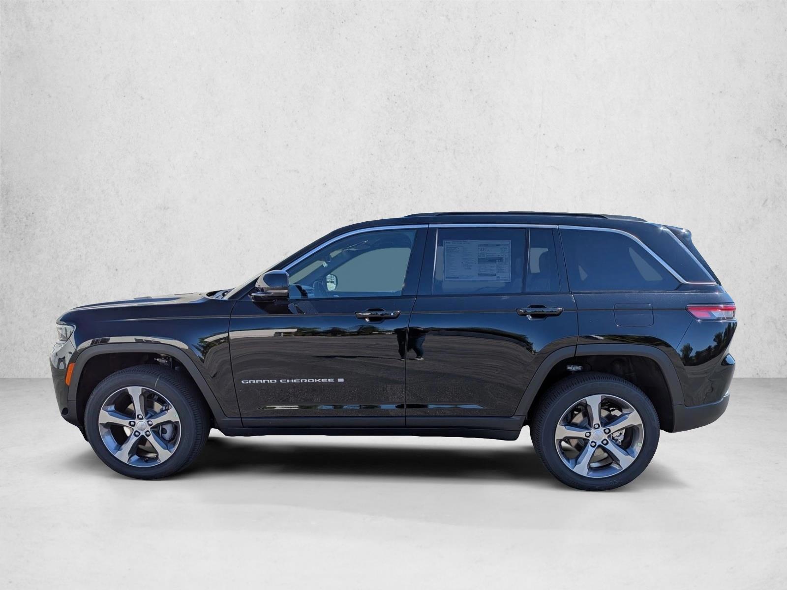 Thumbnail: 2026 Jeep Grand Cherokee - 2