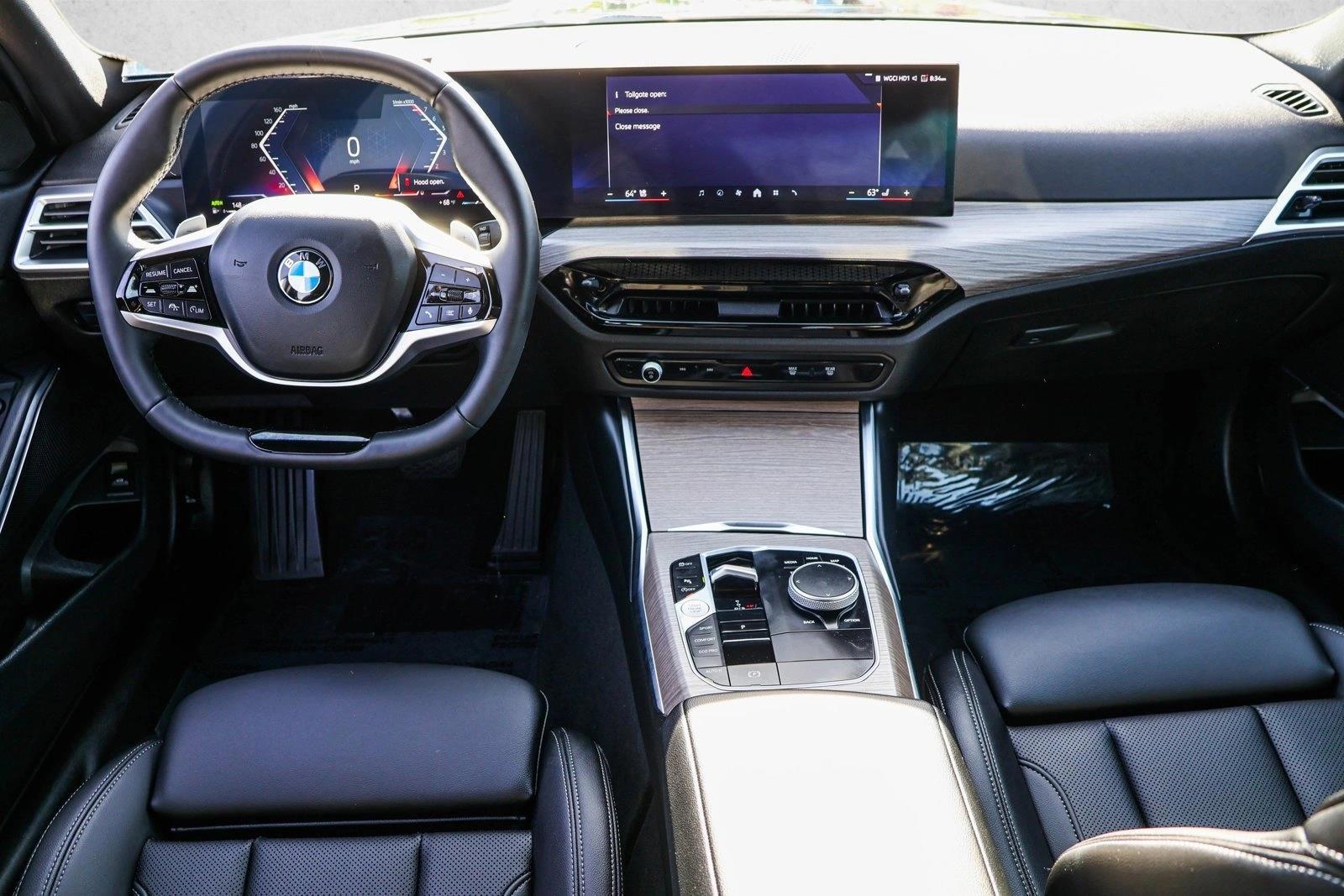 Thumbnail: 2026 BMW 3 Series - 4