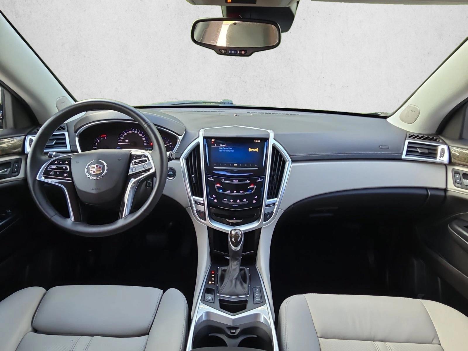 Thumbnail: 2016 Cadillac SRX - 4