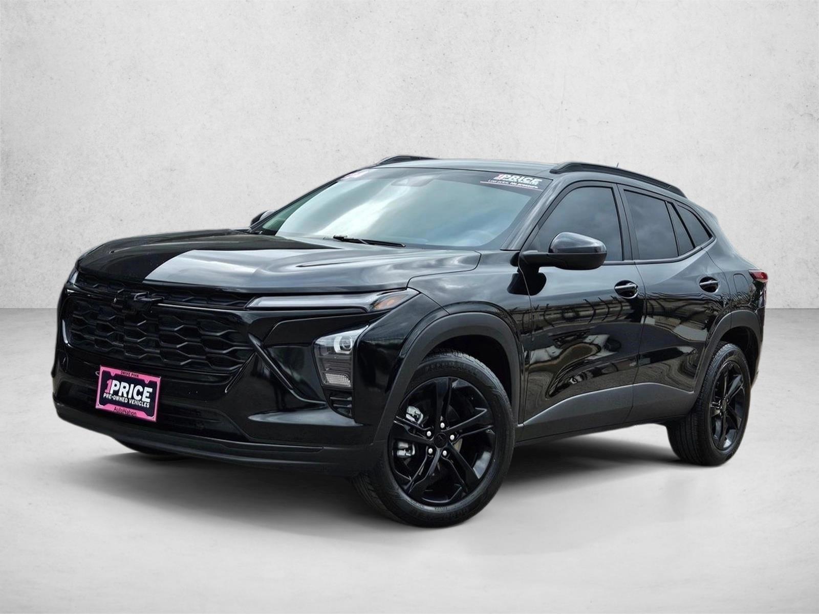 Thumbnail: 2024 Chevrolet Trax - 1