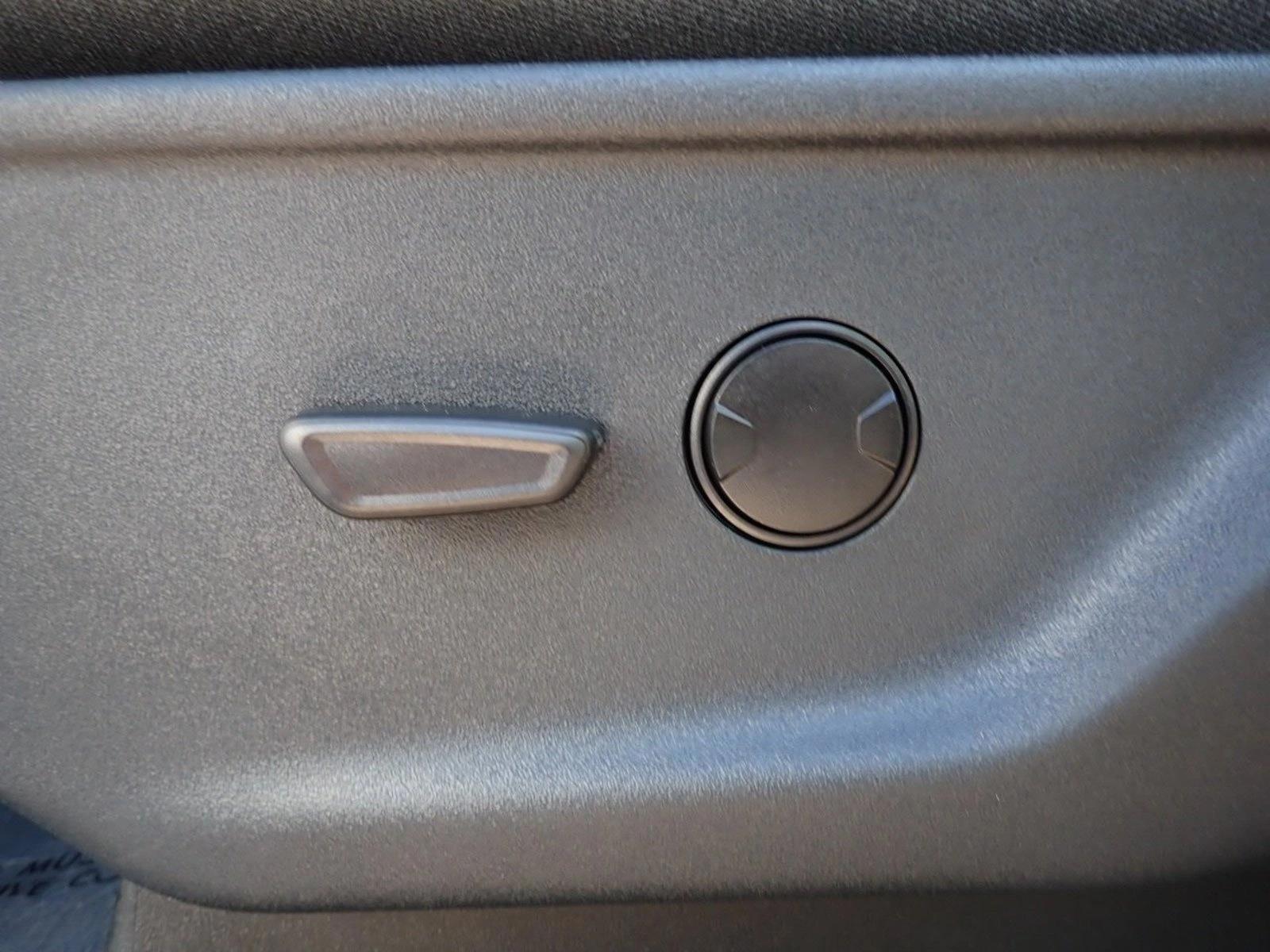 Thumbnail: 2026 Ford Econoline - 4