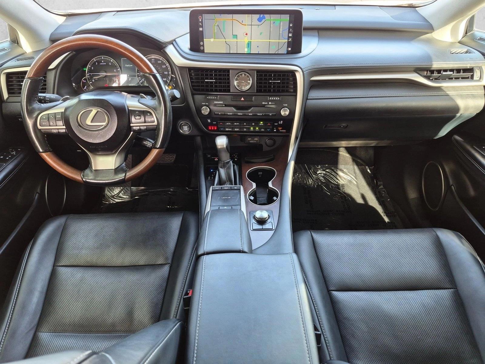 Thumbnail: 2020 Lexus RX - 3