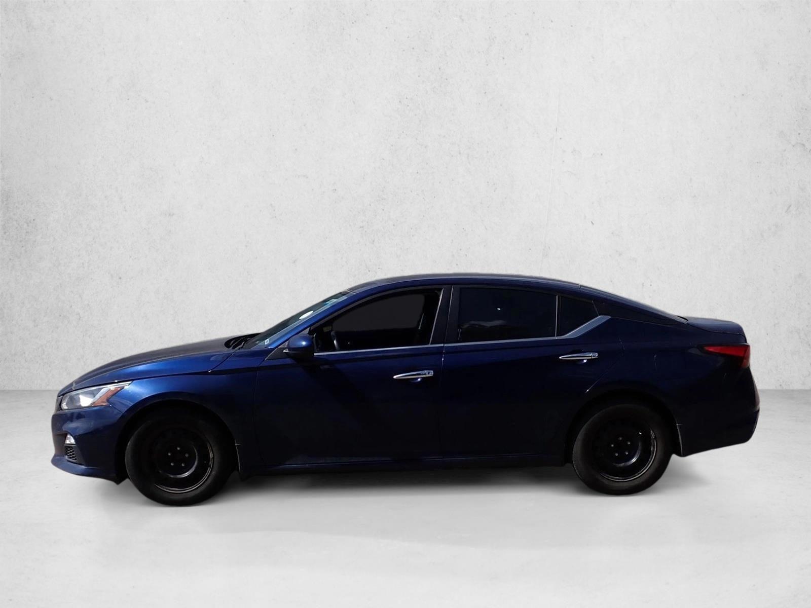 Thumbnail: 2020 Nissan Altima - 5