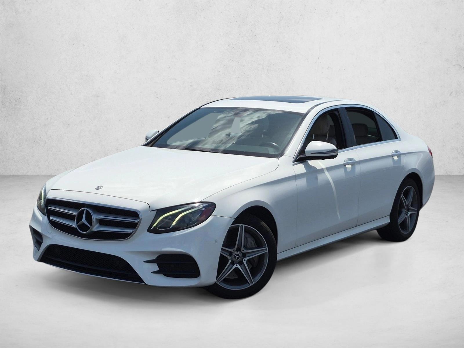 Thumbnail: 2020 Mercedes-Benz E-Class - 1