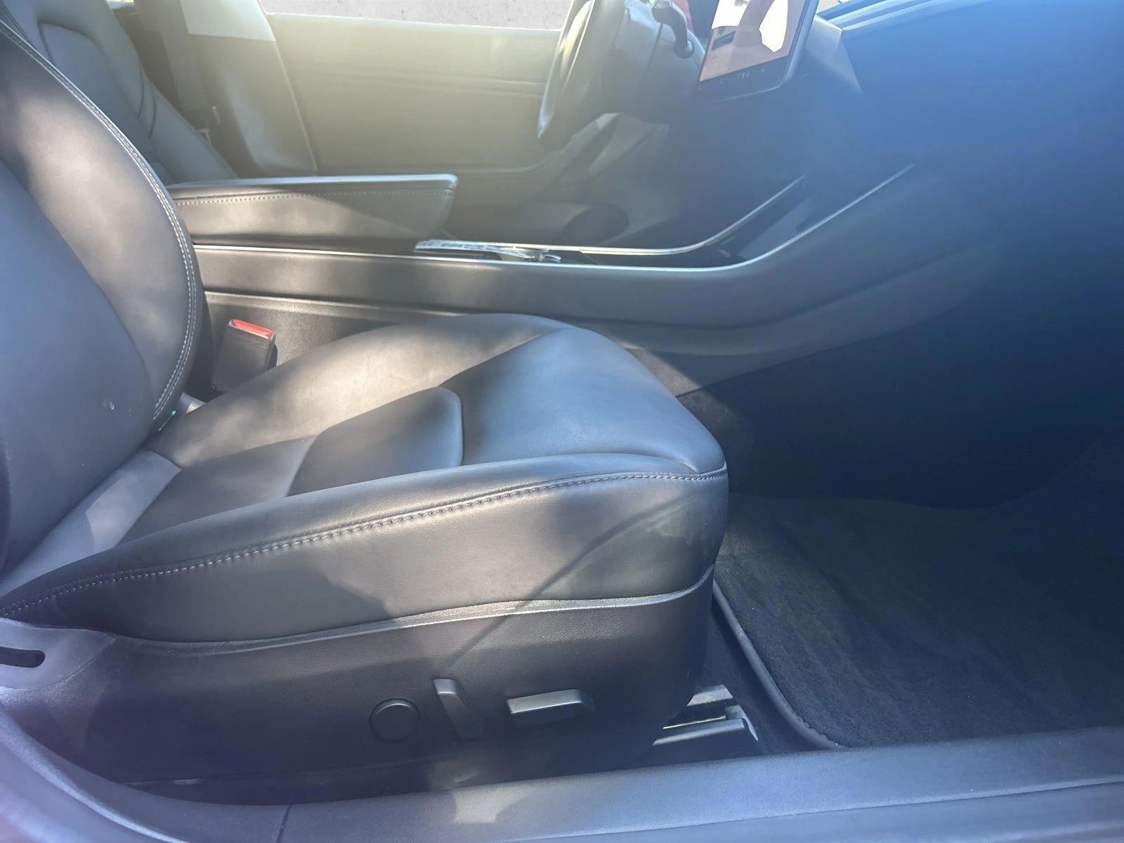 Thumbnail: 2019 Tesla Model 3 - 5