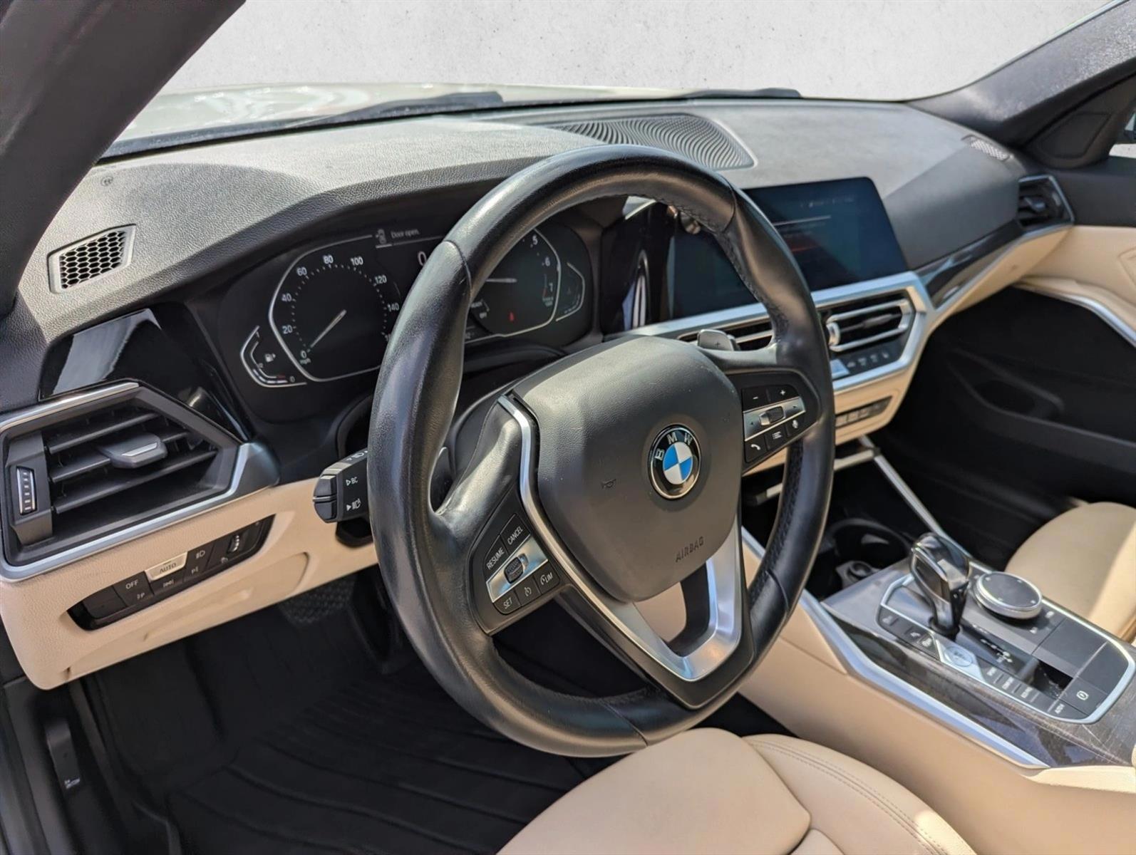Thumbnail: 2021 BMW 3 Series - 3