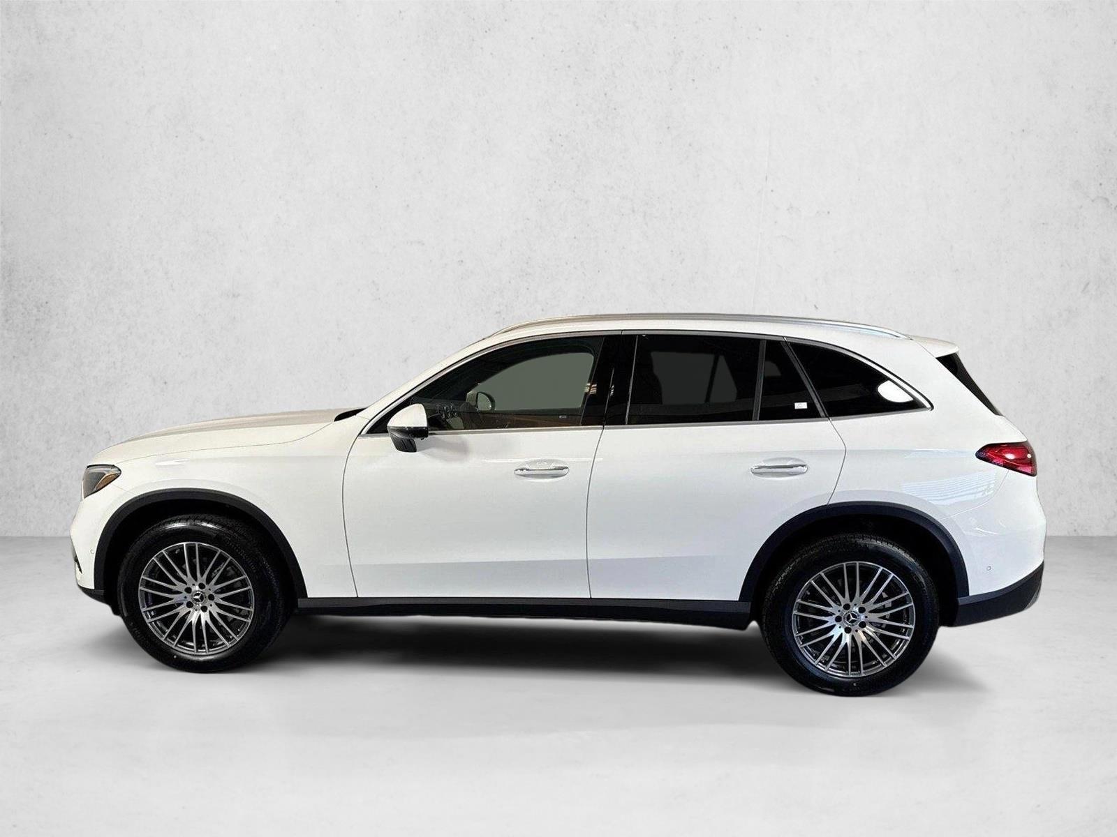 Thumbnail: 2026 Mercedes-Benz GLC - 2