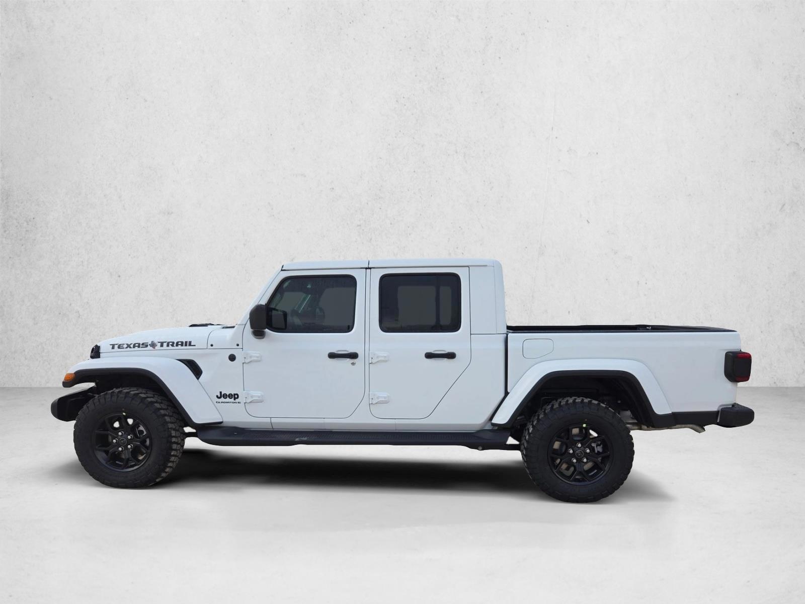 Thumbnail: 2026 Jeep Gladiator - 2