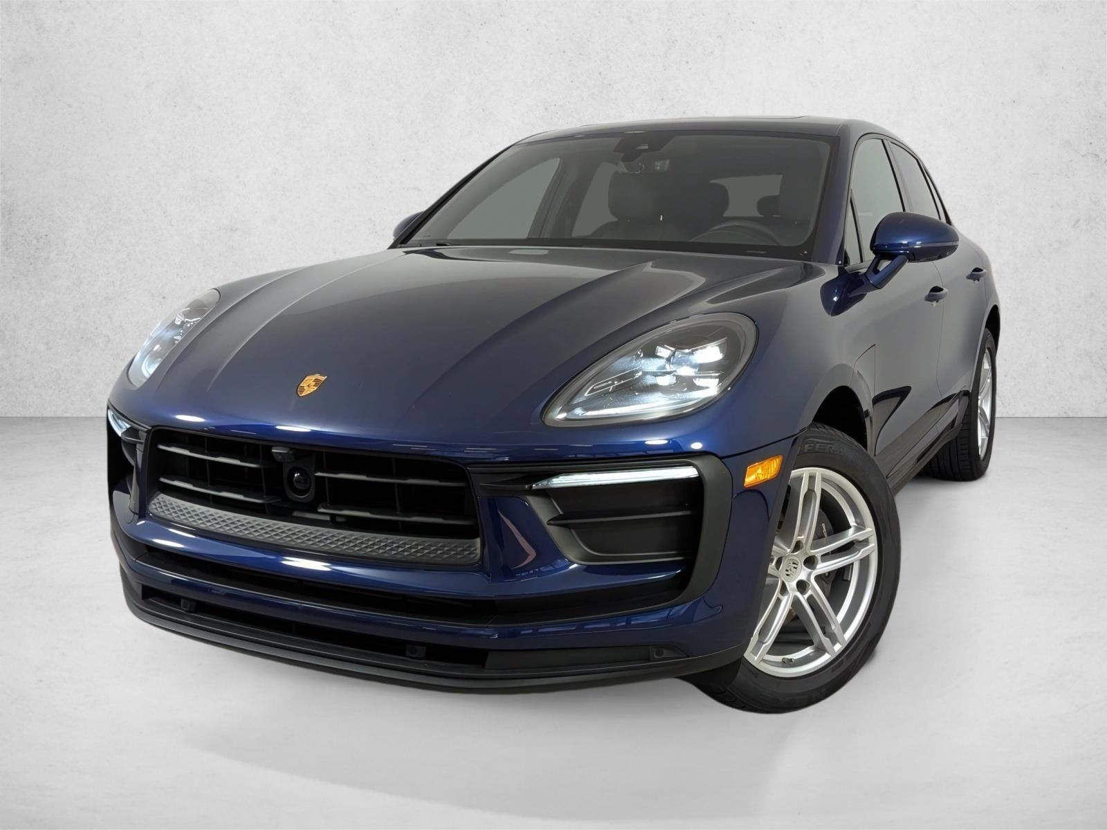 2025 Porsche Macan's photo