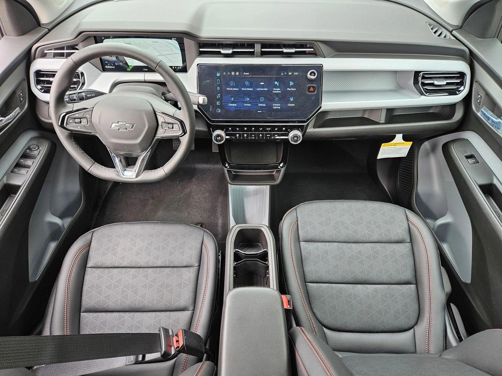 Thumbnail: 2027 Chevrolet Bolt EV - 4