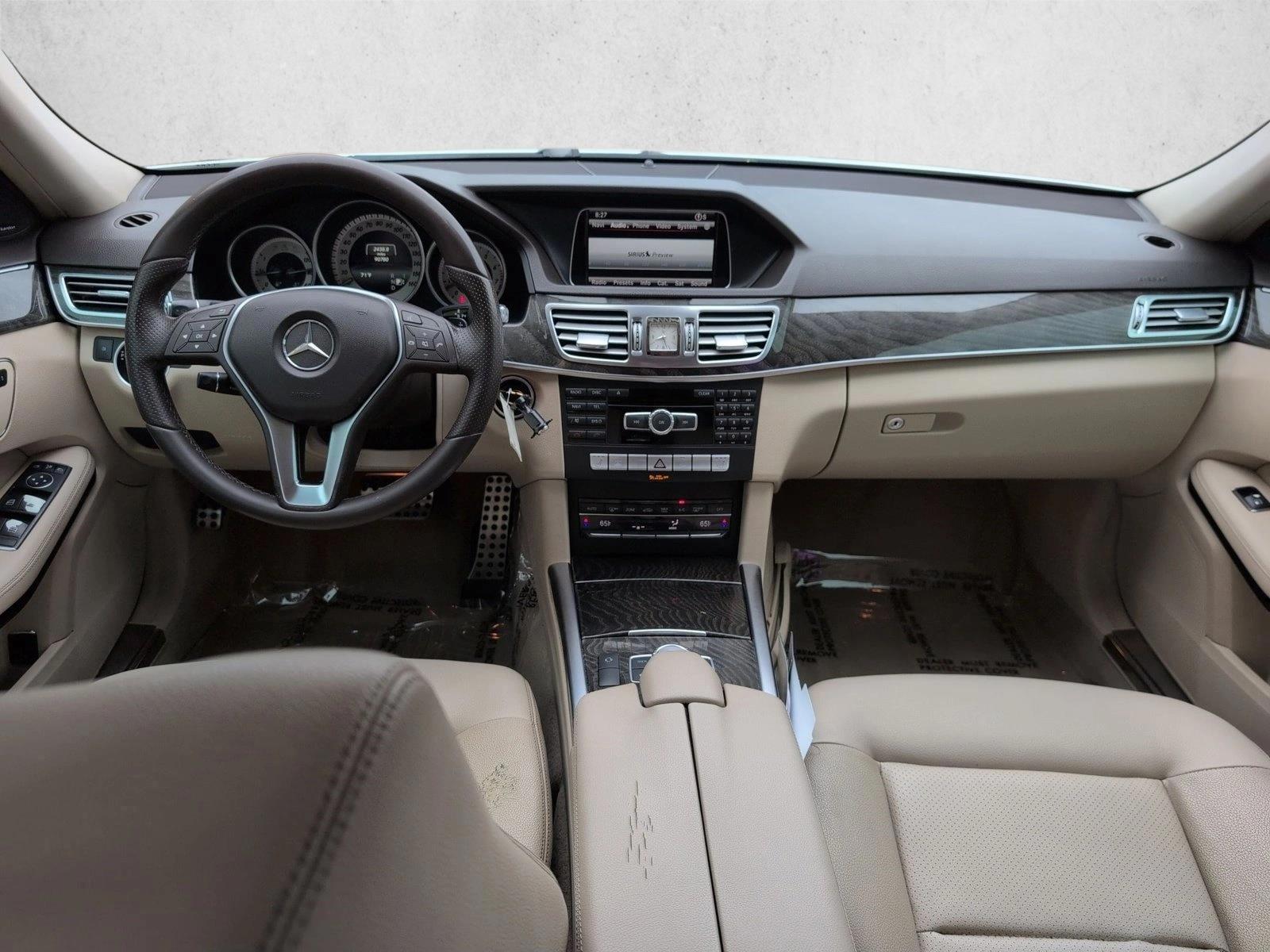 Thumbnail: 2015 Mercedes-Benz E-Class - 3