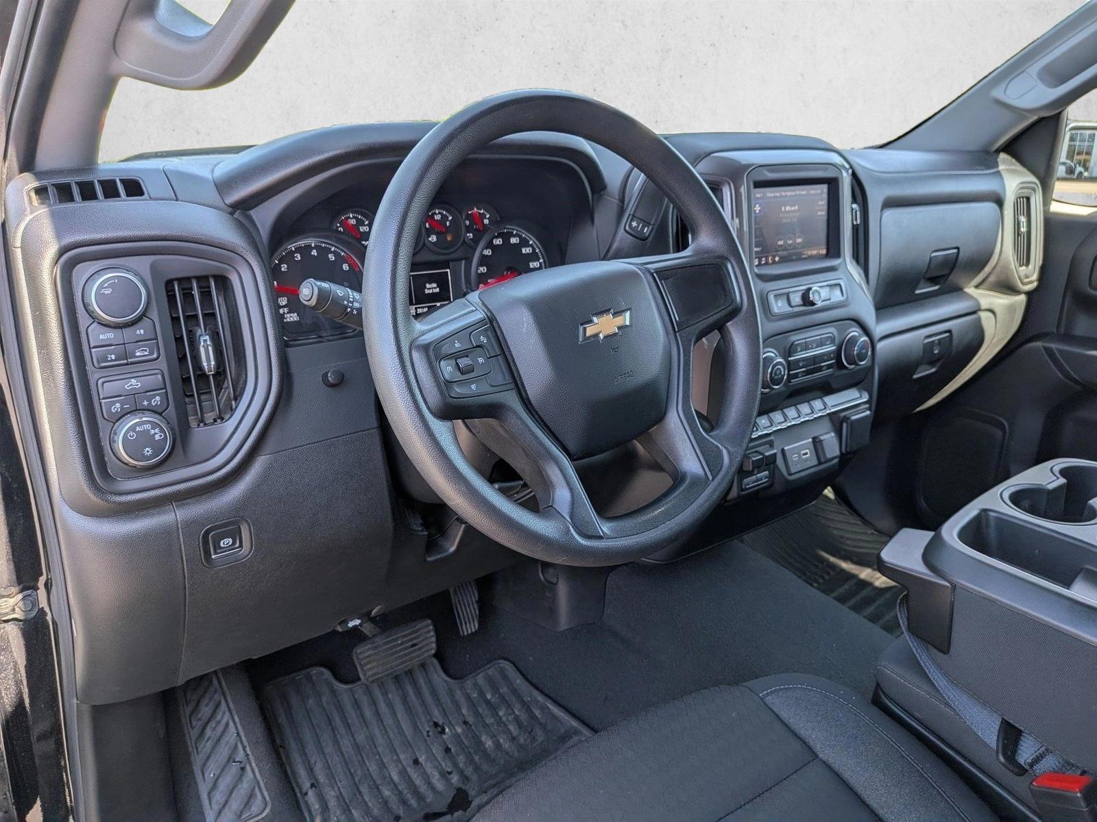 Thumbnail: 2023 Chevrolet Silverado 1500 - 3