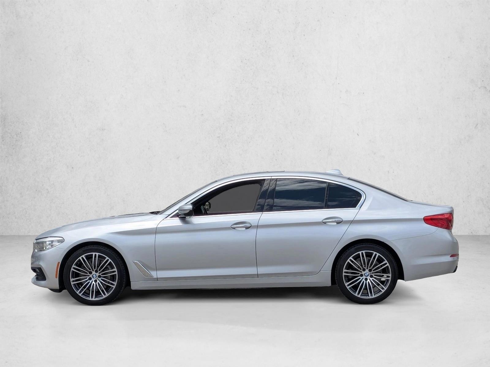Thumbnail: 2018 BMW 5 Series - 2