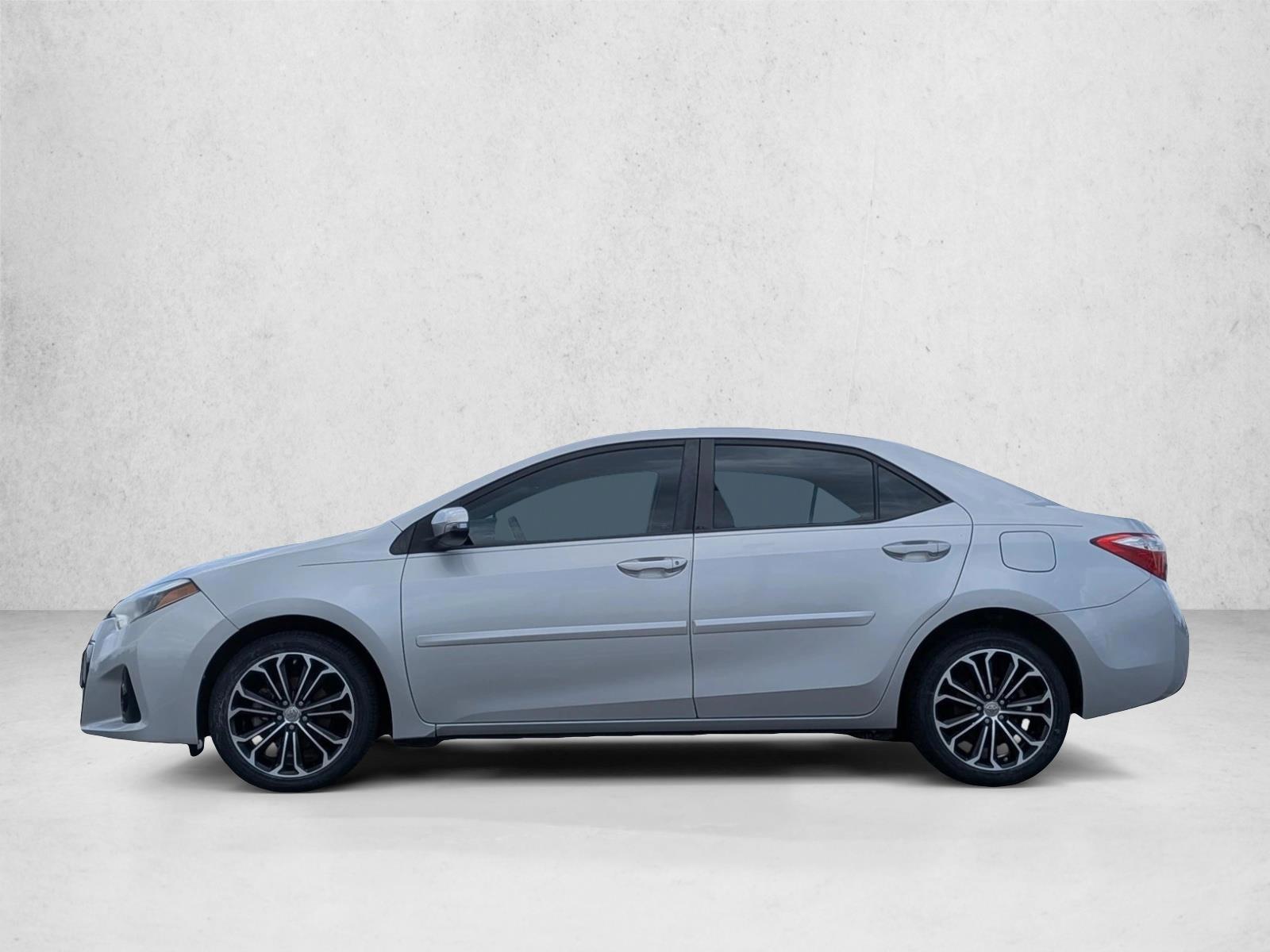 Thumbnail: 2016 Toyota Corolla - 2