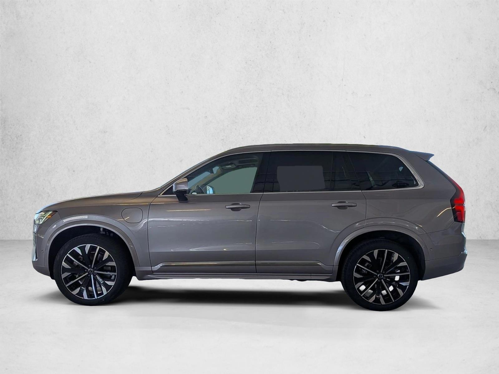 Thumbnail: 2026 Volvo XC90 - 2