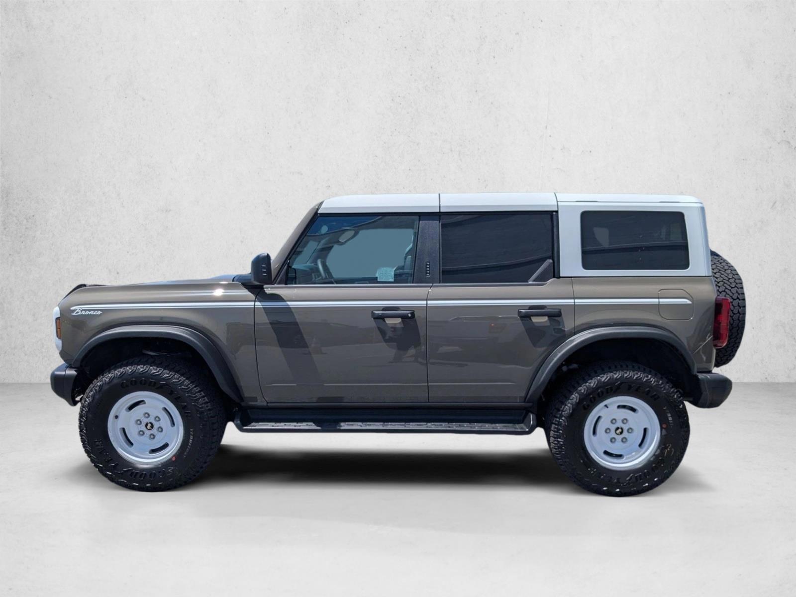 Thumbnail: 2026 Ford Bronco - 2