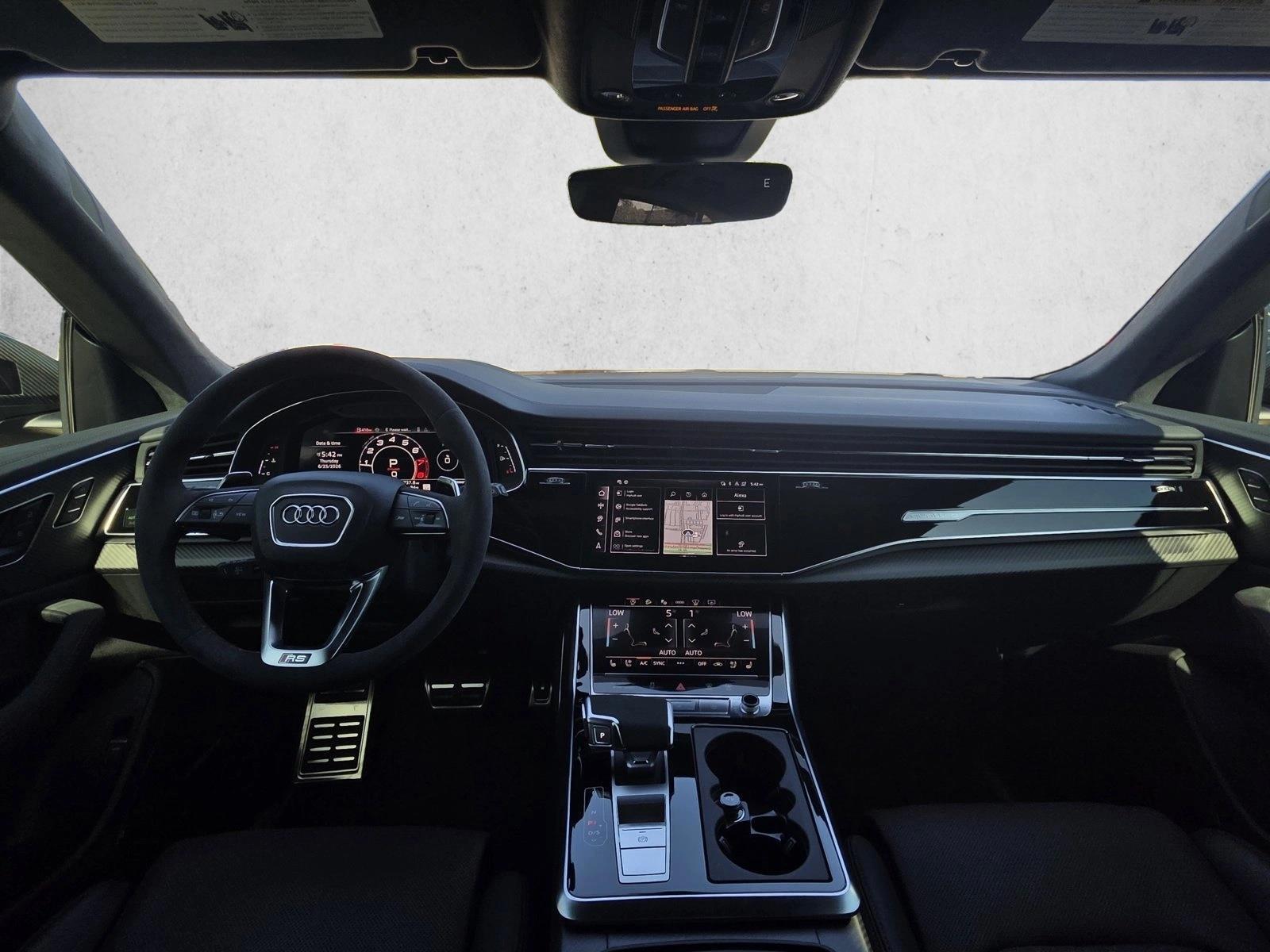 Thumbnail: 2025 Audi RS Q8 - 3