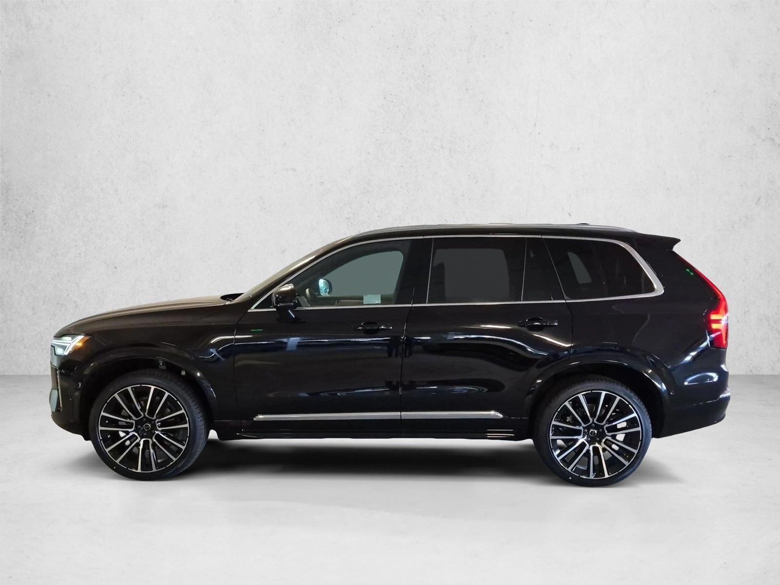 Thumbnail: 2027 Volvo XC90 - 2
