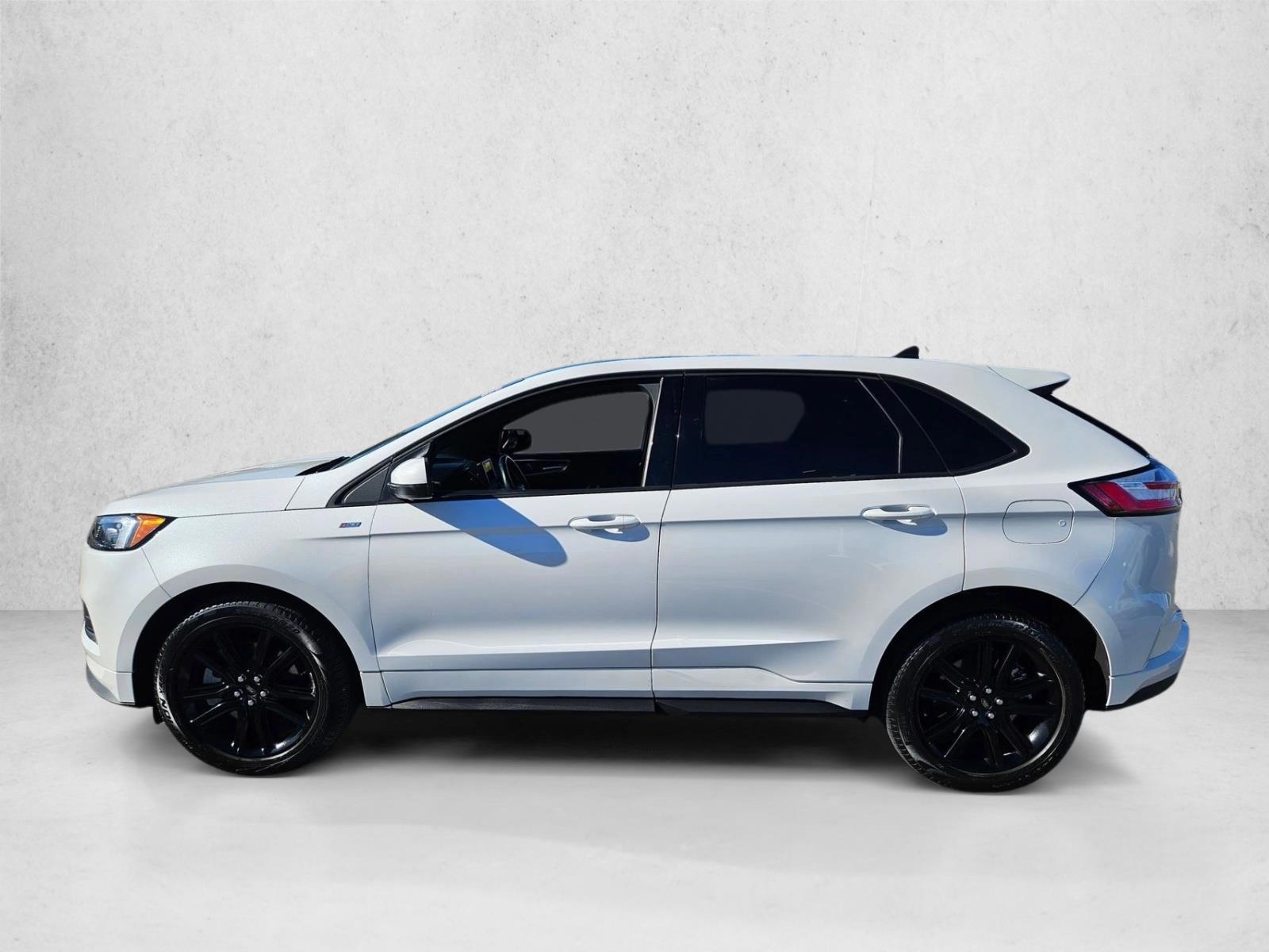 Thumbnail: 2022 Ford Edge - 2