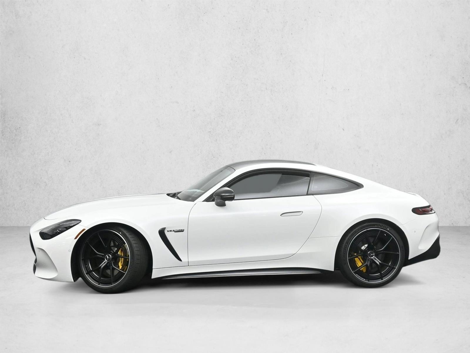 Thumbnail: 2026 Mercedes-Benz AMG GT - 3