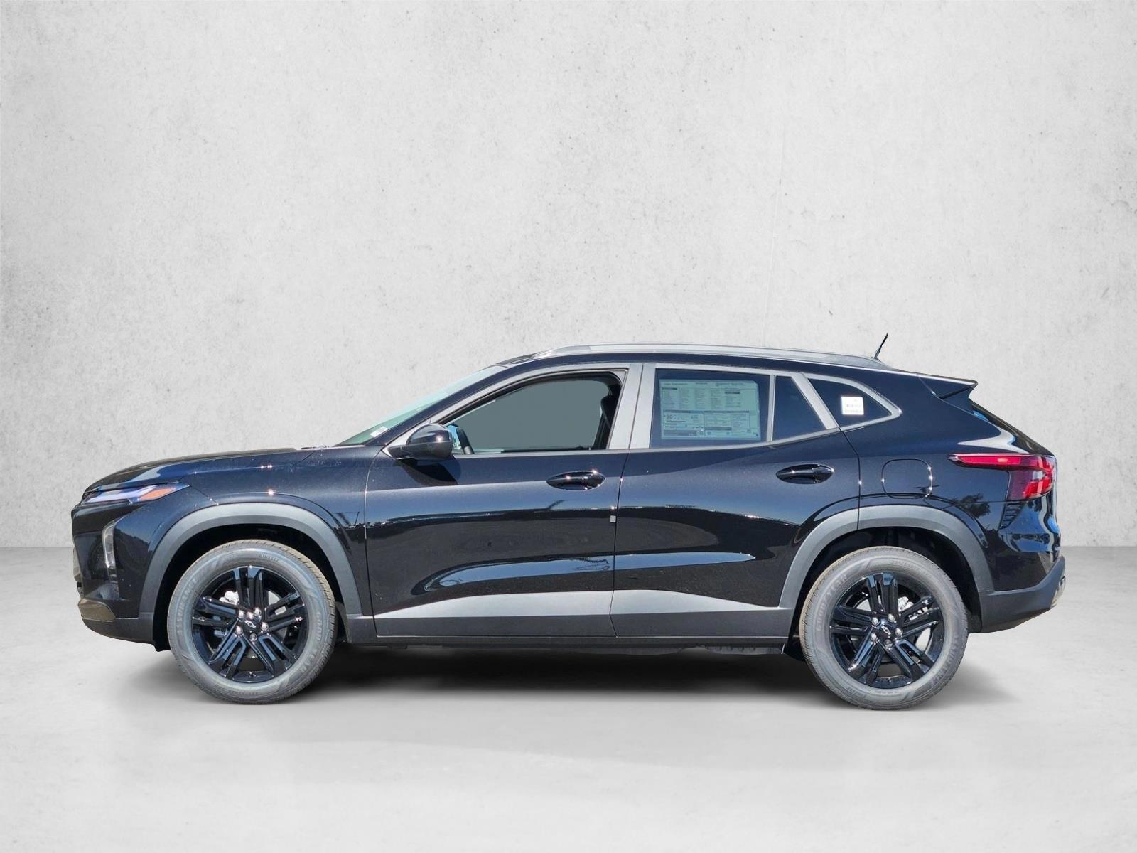 Thumbnail: 2026 Chevrolet Trax - 2
