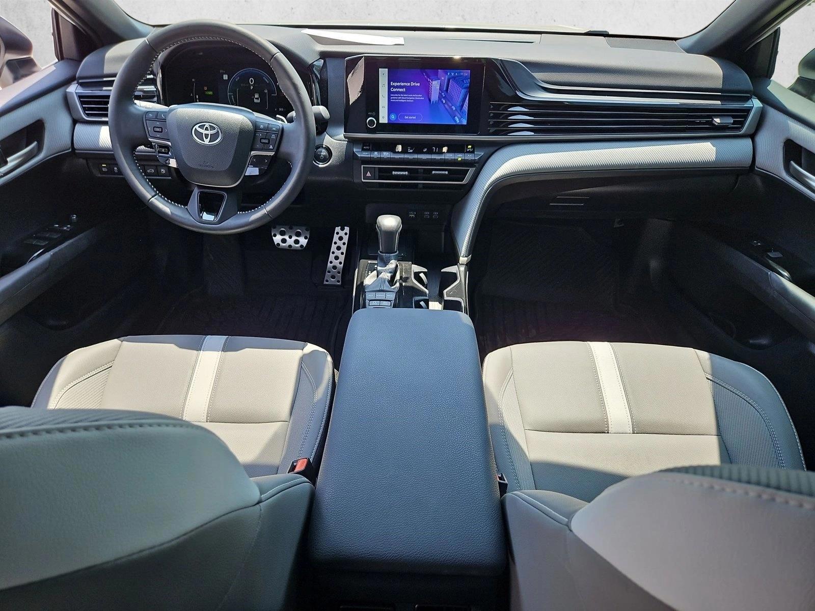 Thumbnail: 2025 Toyota Camry - 3