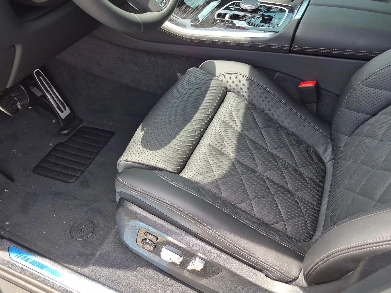 Thumbnail: 2026 BMW X5 - 4