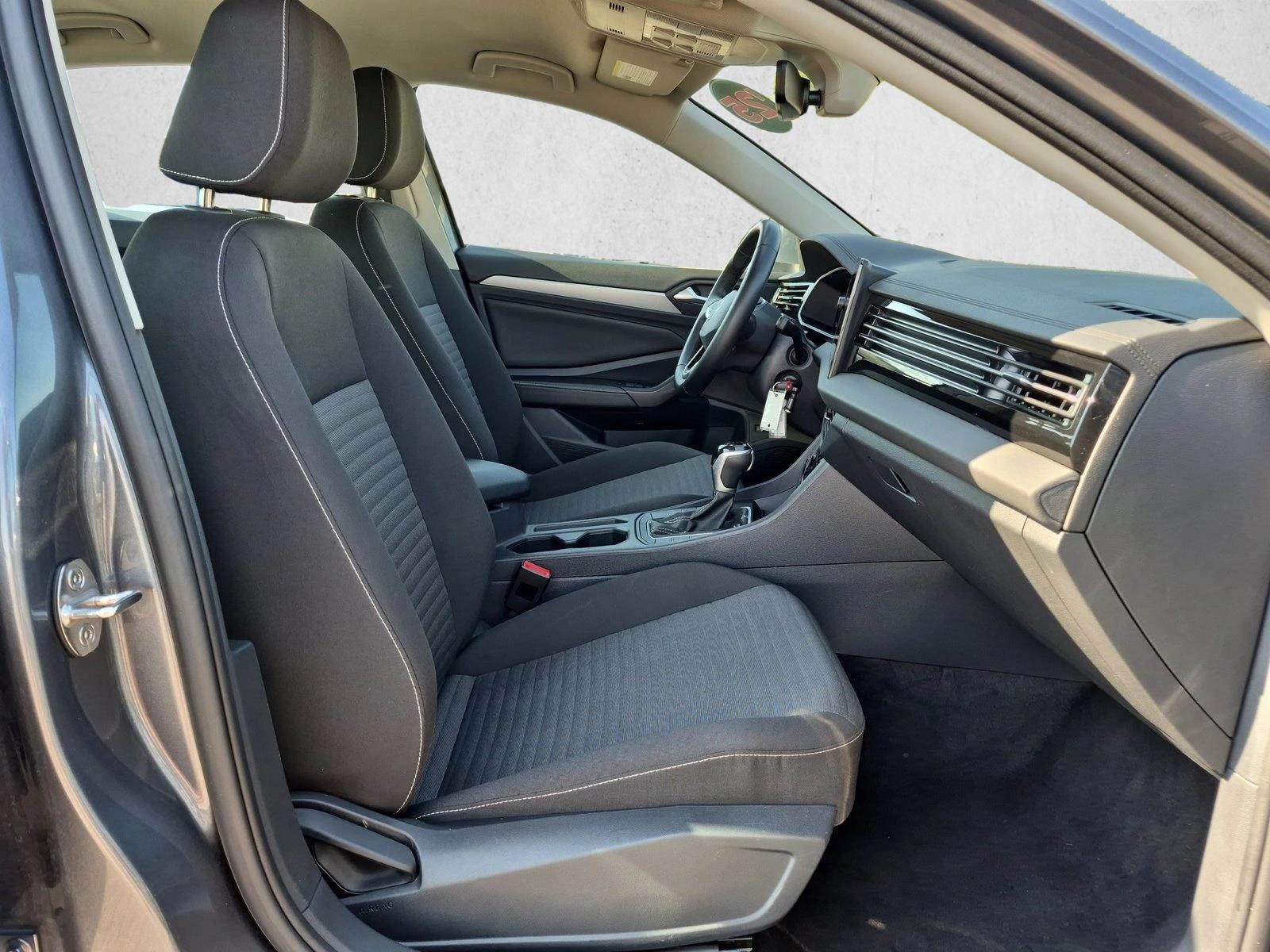 2025 Volkswagen Jetta S - Photo 19