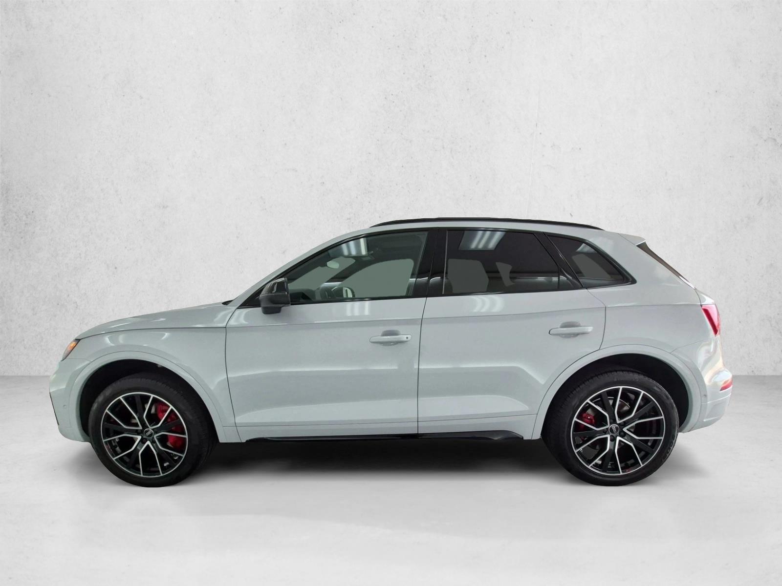 Thumbnail: 2025 Audi SQ5 - 2