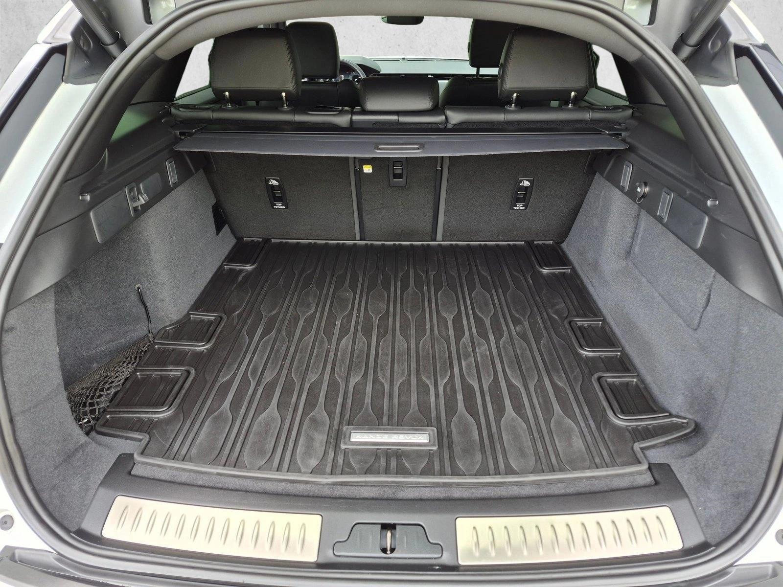 2026 Land Rover Range Rover Velar S - Photo 6